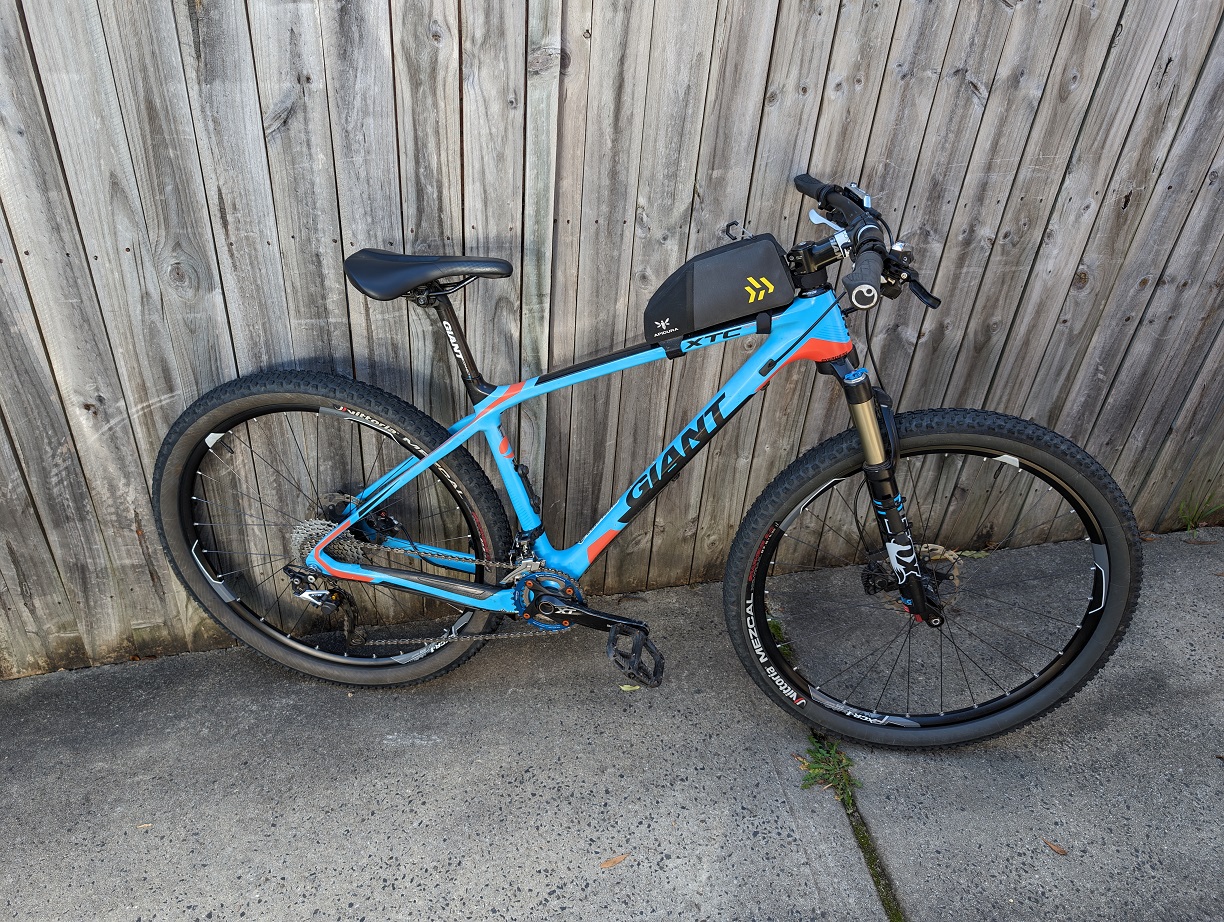Upper Mountain Bikes - Bike: Giant XTC